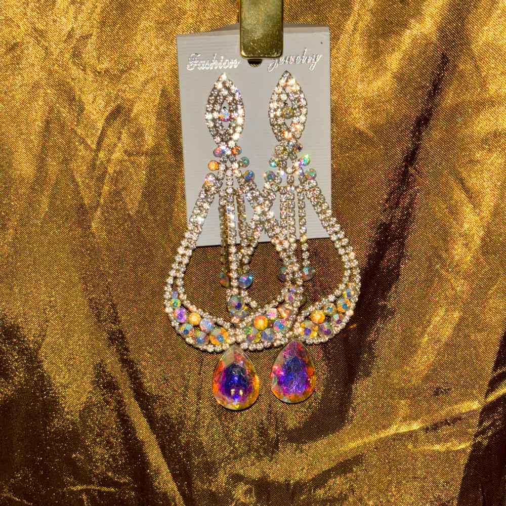 New Iridescent Earrings Formal Wedding Prom Party